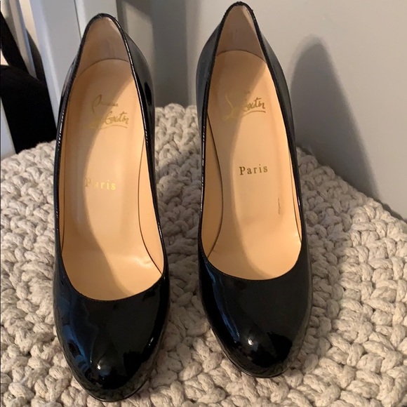 HP!! 🎉Black Christian Louboutins - Picture 2 of 6